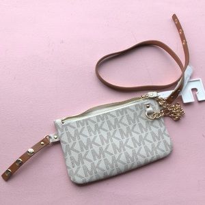 Michael Kors Fanny pack